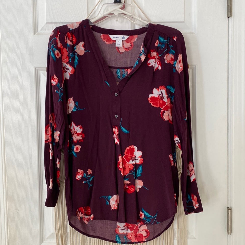 Old navy floral tunic
